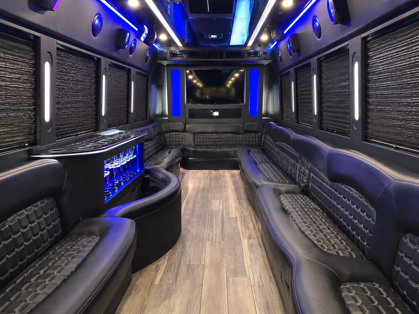 affordable oxnard prom party bus prices split across your group