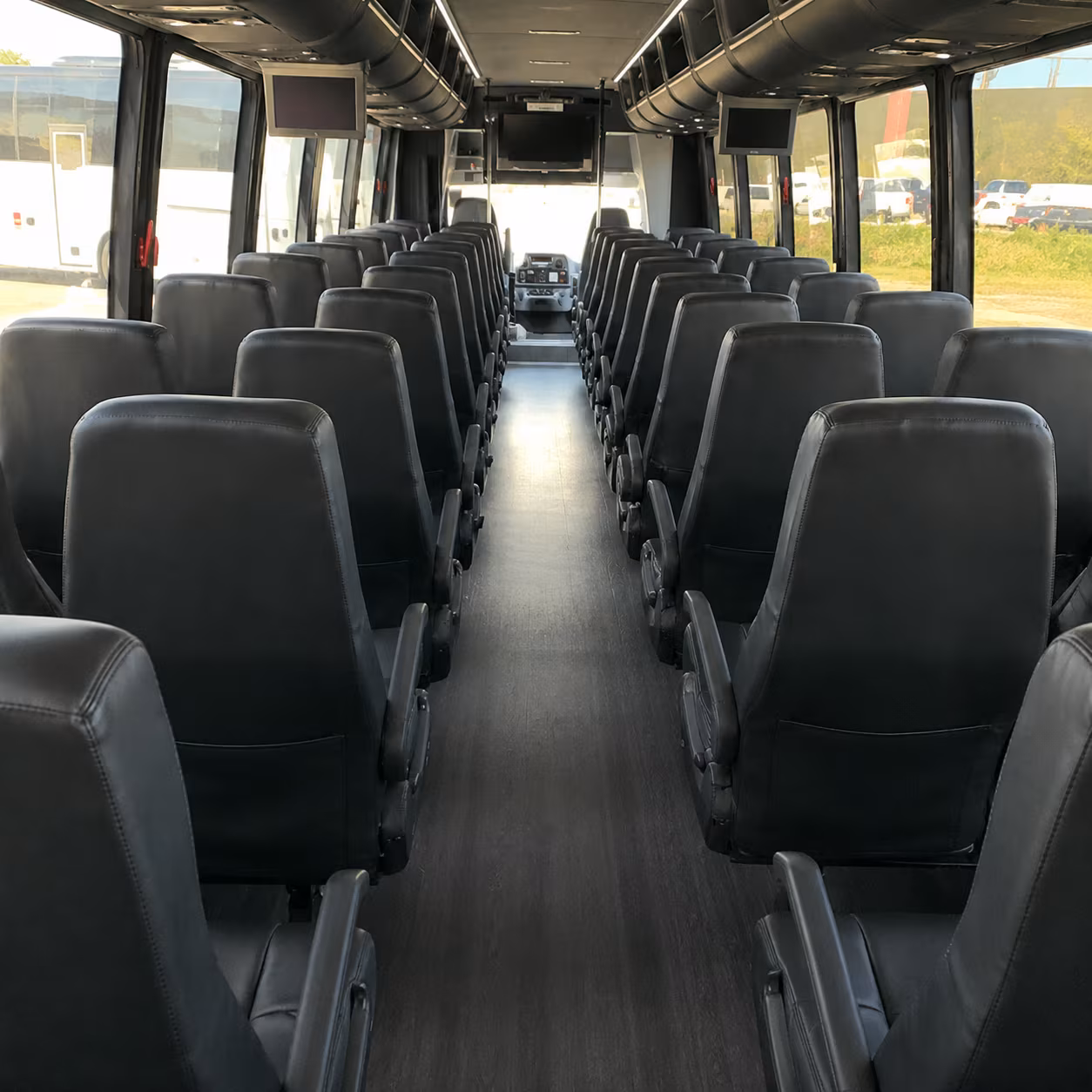 airport transfers between sba port hueneme and ventura
