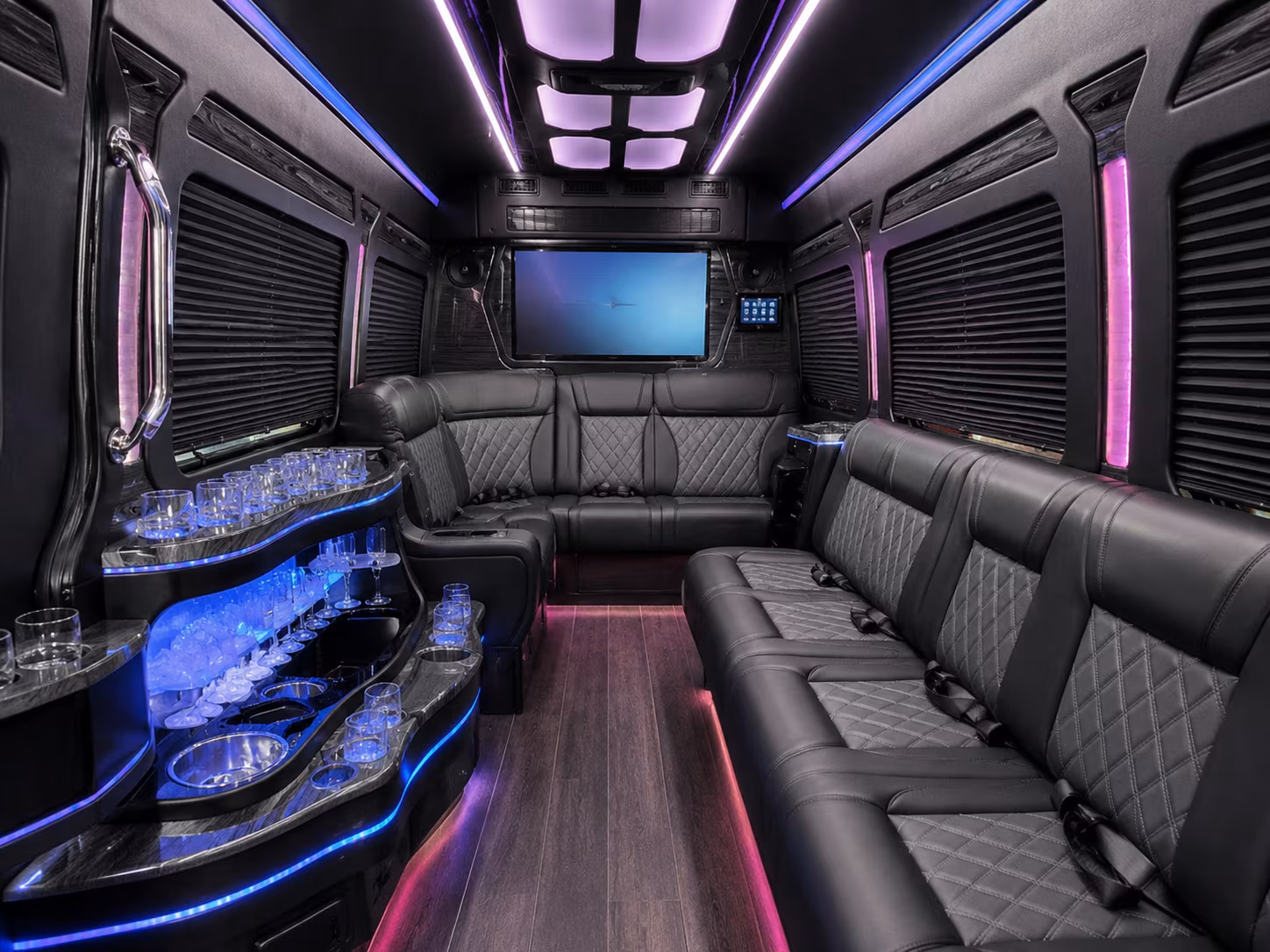 bus rental options for oxnard trips