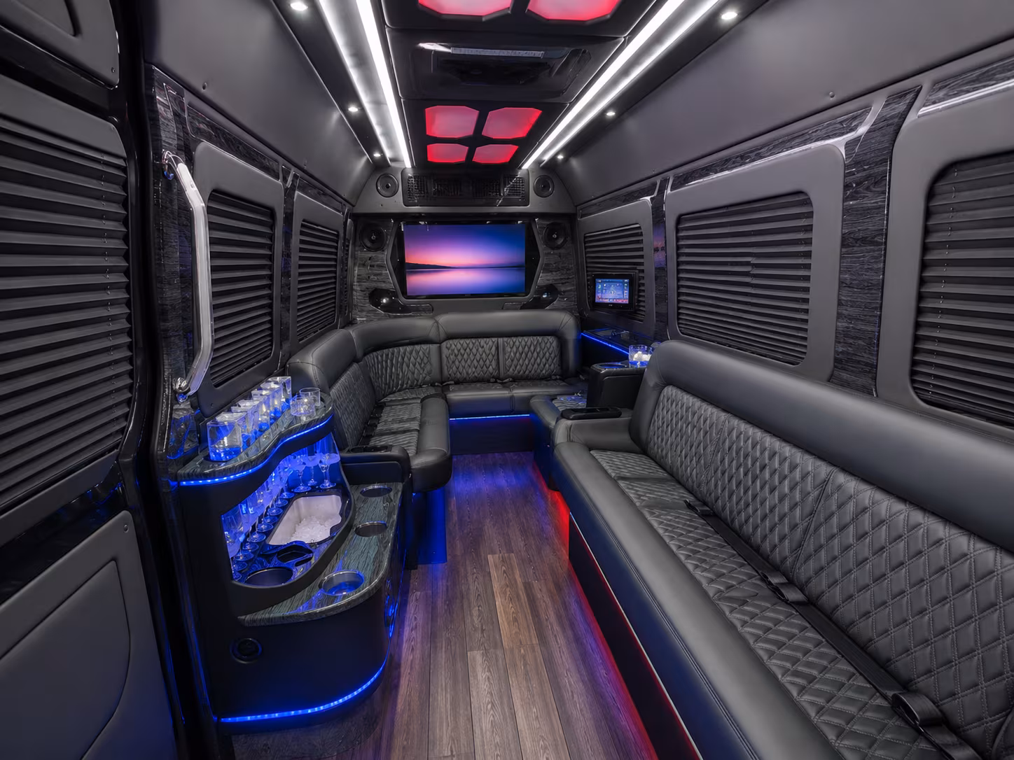 concert parking shuttles for event organizers